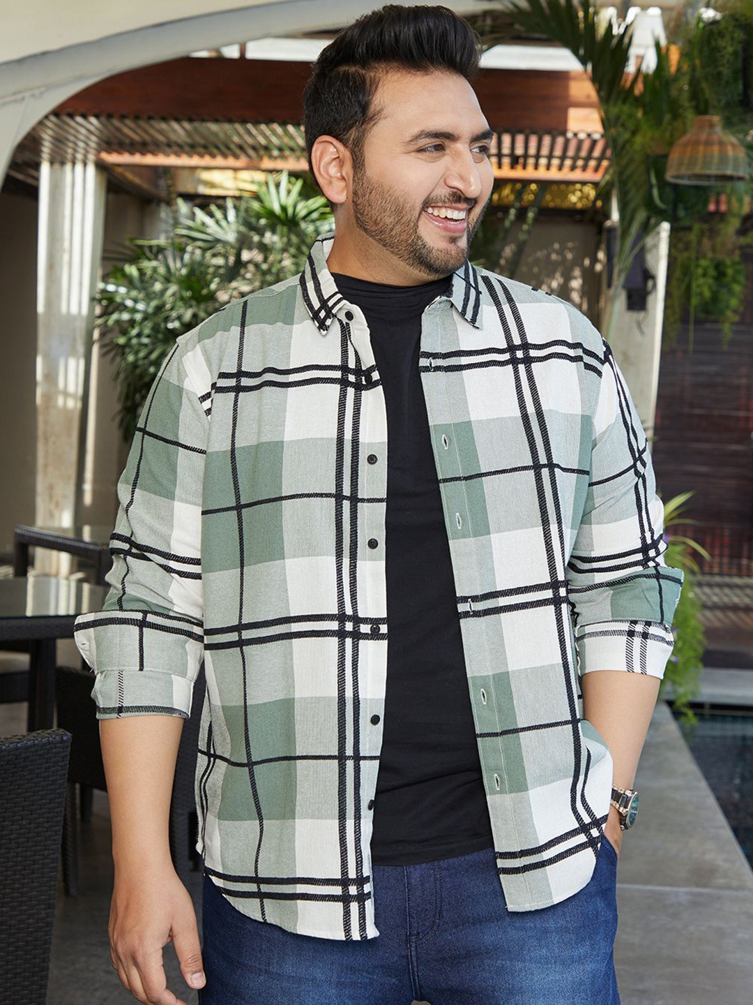 

Instafab Plus Men Comfort Opaque Checked Casual Shirt, Green
