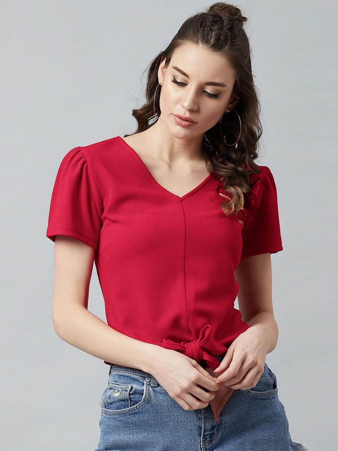 

CORSICA Women V-Neck Applique T-shirt, Maroon