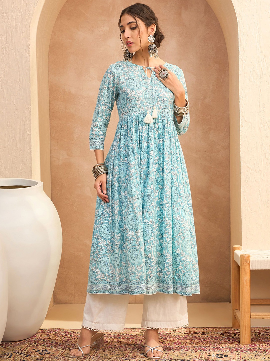 

Shae by SASSAFRAS Floral Printed Keyhole Neck Pure Cotton Anarkali Kurta, Blue
