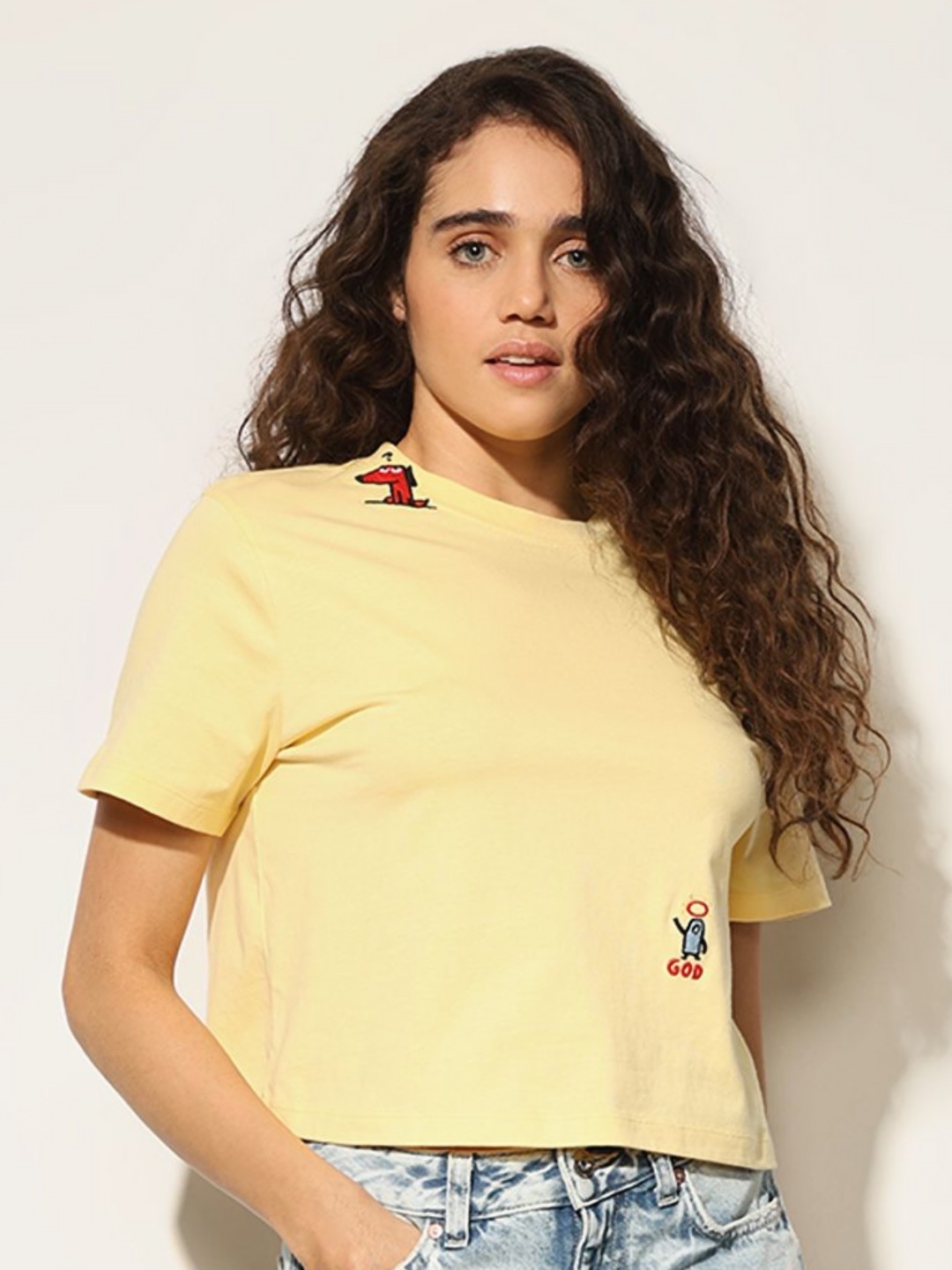 

ONLY Women Graphic Printed Round Neck Cotton Boxy T-shirt, Yellow
