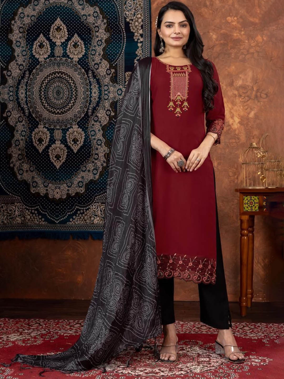 

FVD Floral Embroidered Round Neck Straight Kurta With Trousers & Dupatta, Maroon