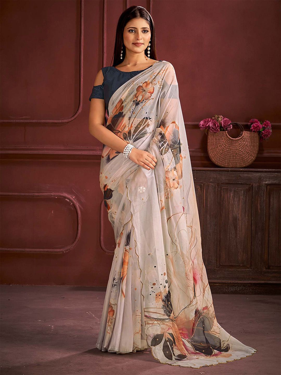 

Anouk Floral Zardozi Organza Saree, Off white