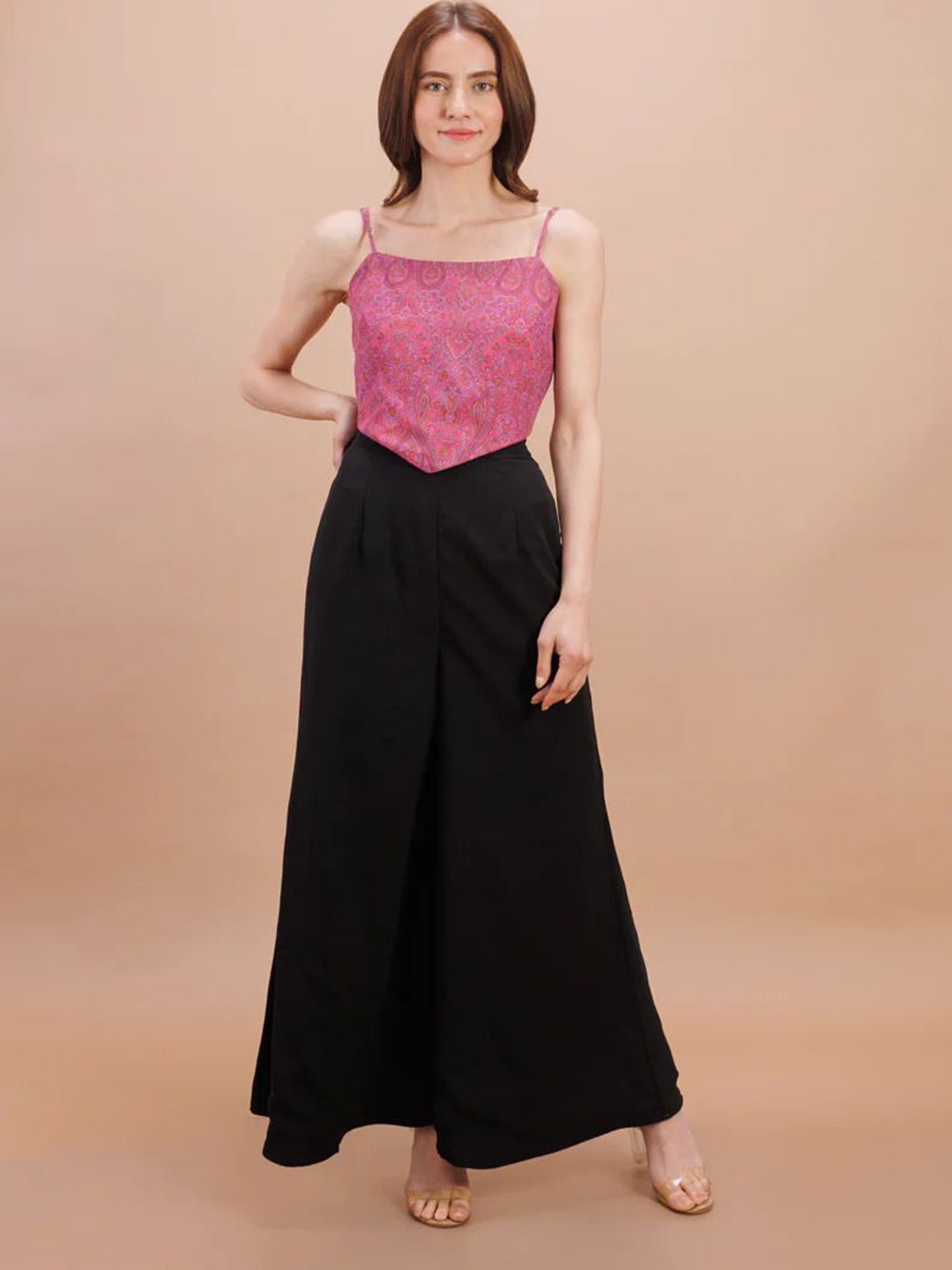 

Garvili Women Abstract Printed Shoulder Straps Pink Crop Top