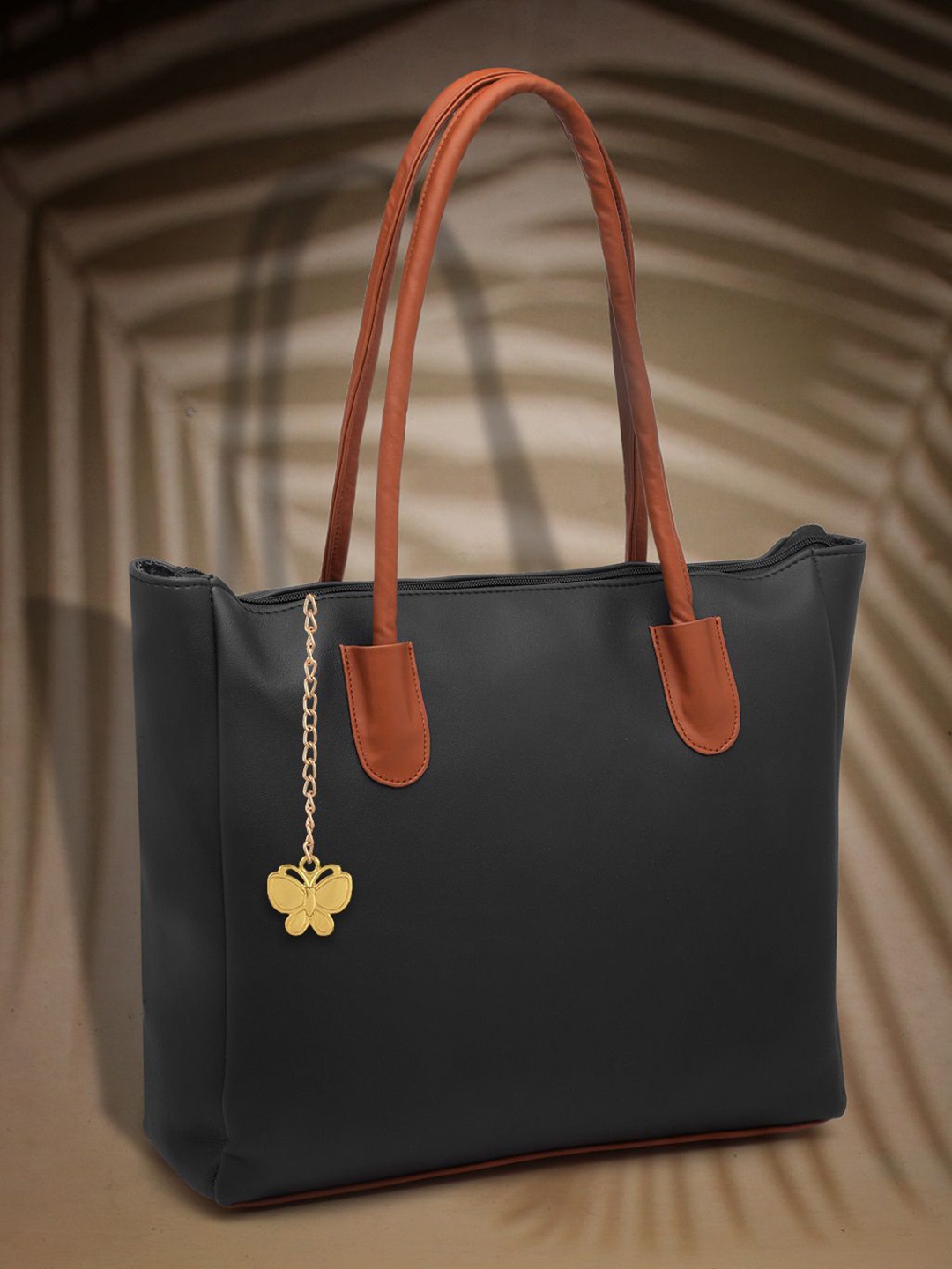 

Butterflies PU Structured Shoulder Bag, Black