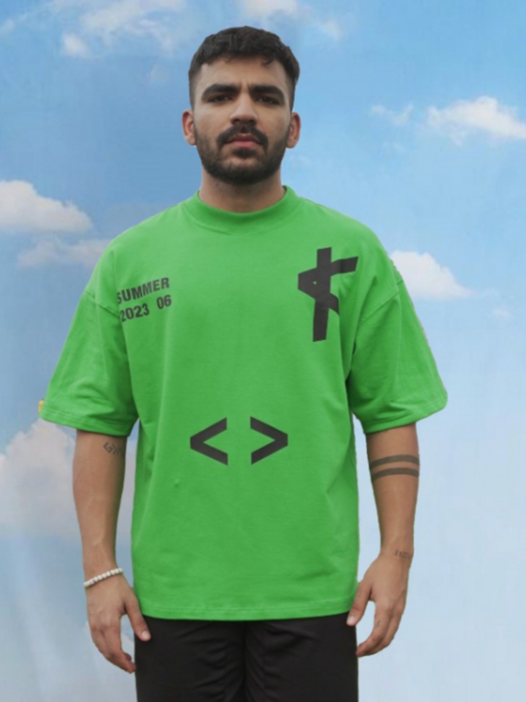 

KNN Calcutta Unisex Photographic Printed Round Neck Cotton Oversized T-shirt, Green