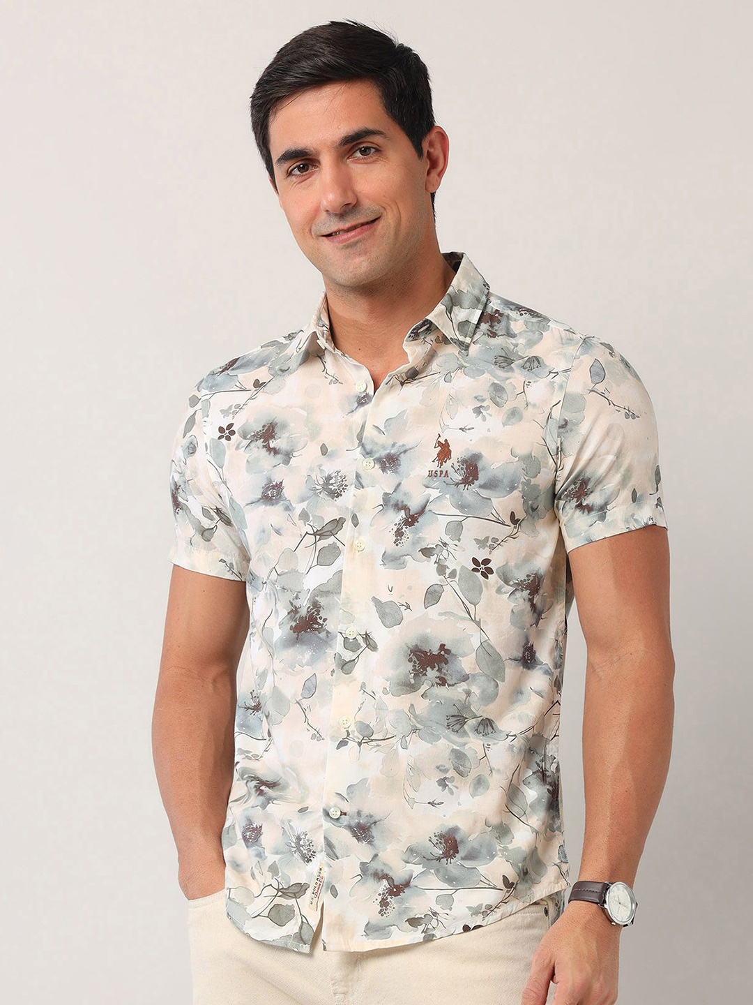 

U.S. Polo Assn. Denim Co. Men Classic Floral Opaque Printed Casual Shirt, Beige