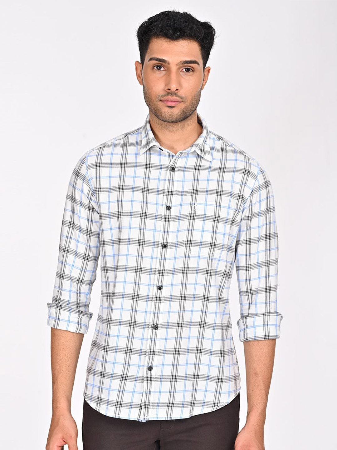 

Indian Terrain Men Classic Slim Fit Opaque Checked Casual Shirt, White