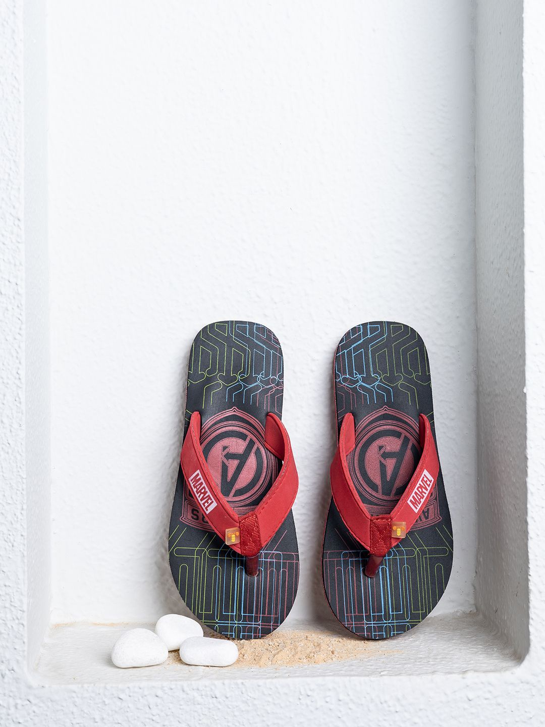 

toothless Boys Printed Thong Flip-Flops, Black