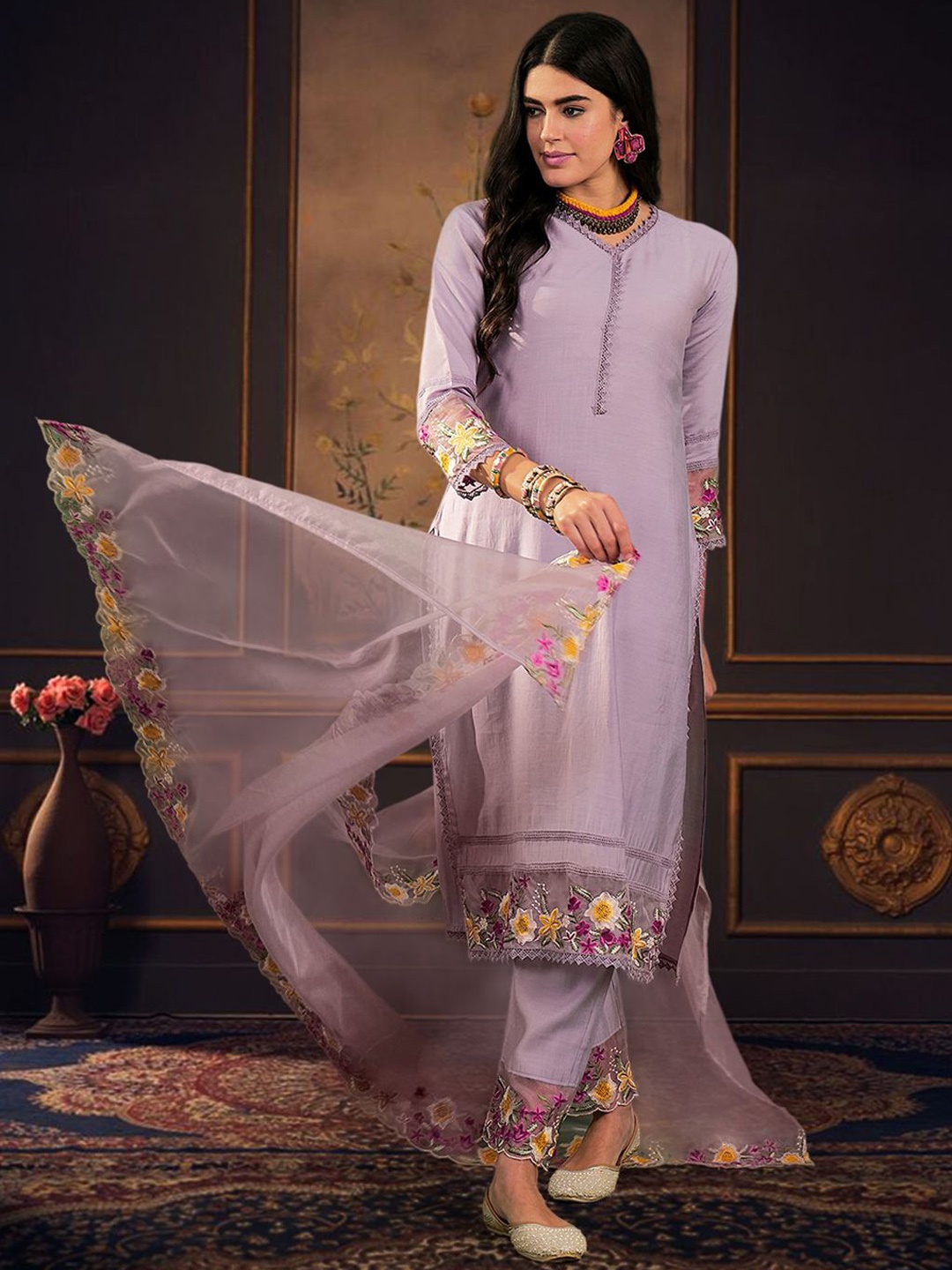 

Sangria Floral Embroidered V-Neck Straight Kurta & Trousers With Dupatta, Lavender