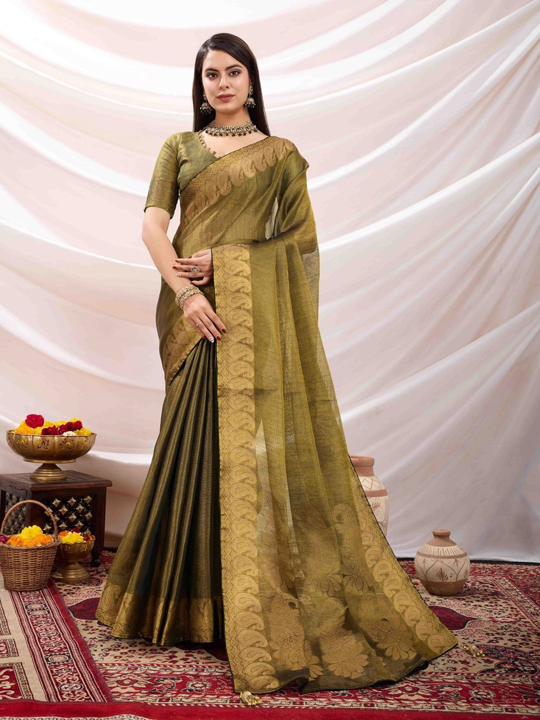 

Mitera Zari Linen Blend Saree, Green