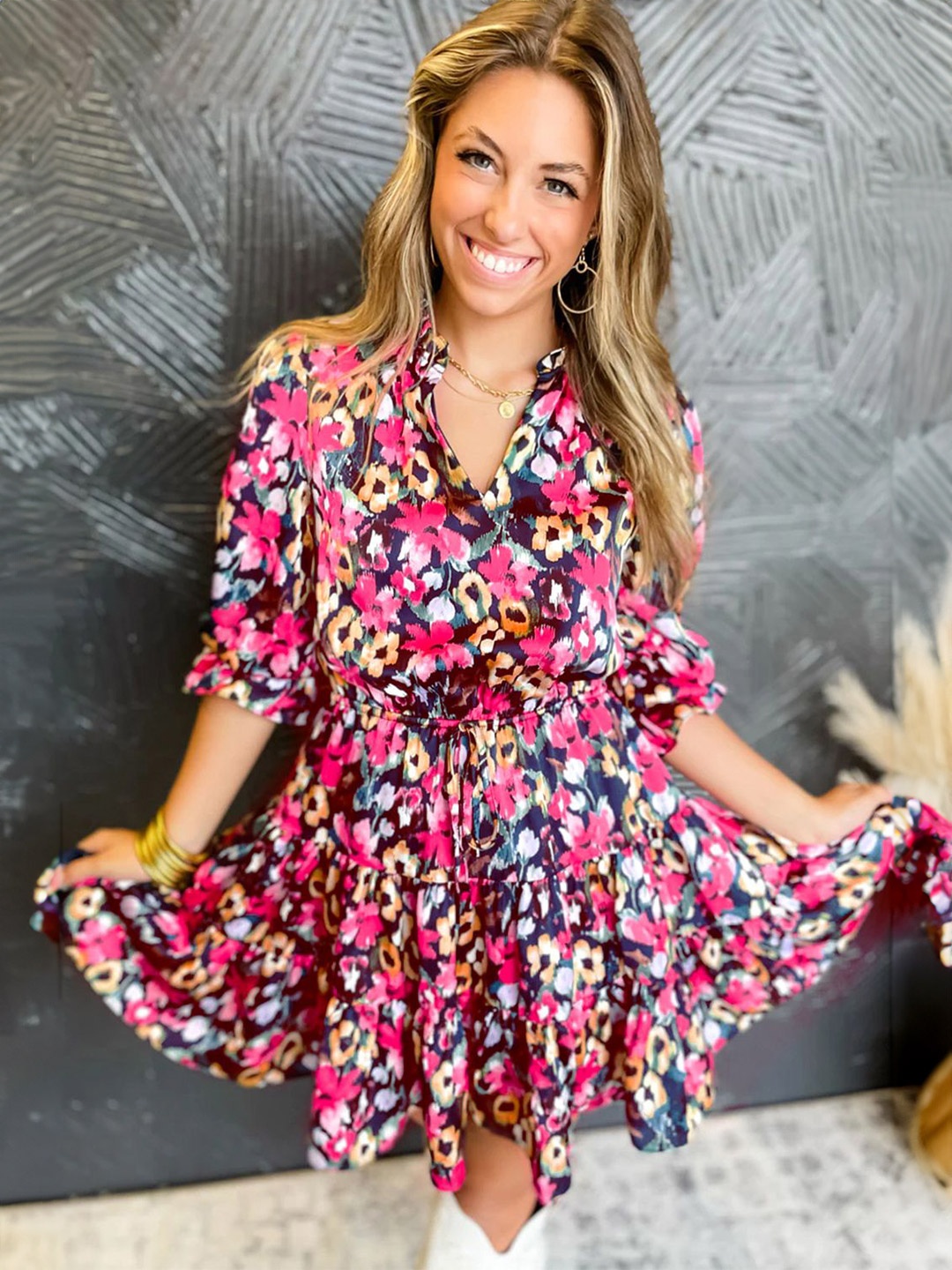 

Errabelly Floral Printed Mandarin Collar Puff Sleeves Velvet Tiered Blouson Dress, Pink