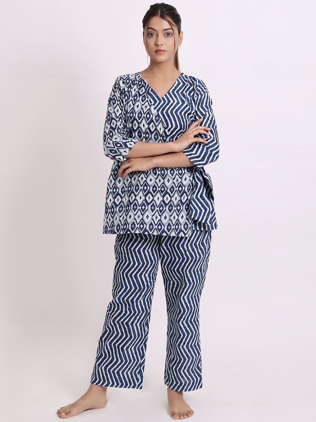 

DRESENCE Printed Cotton Top & Trousers Night Suits, Blue