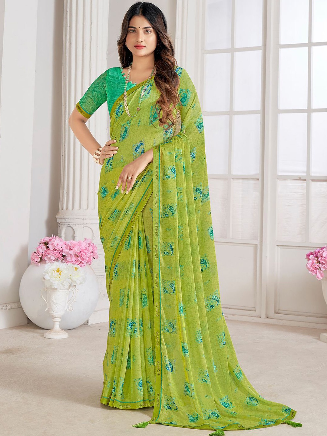 

DIVASTRI Ethnic Motifs Printed Beads and Stones Saree, Green