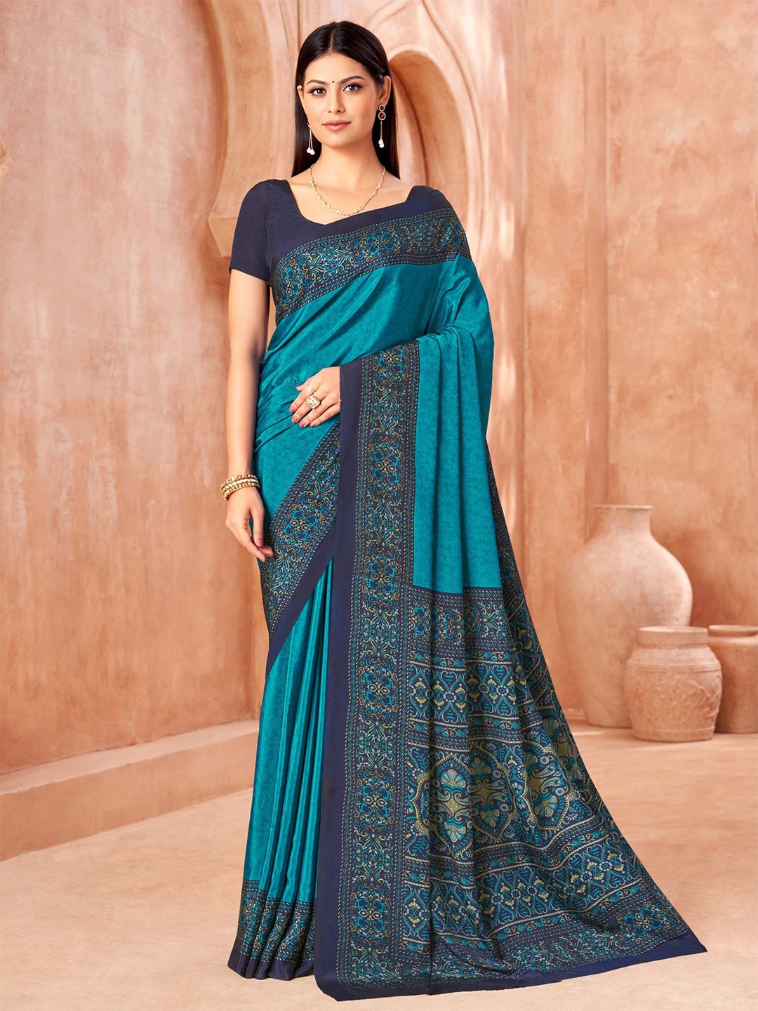 

Mitera Ethnic Motifs Sungudi Saree, Blue