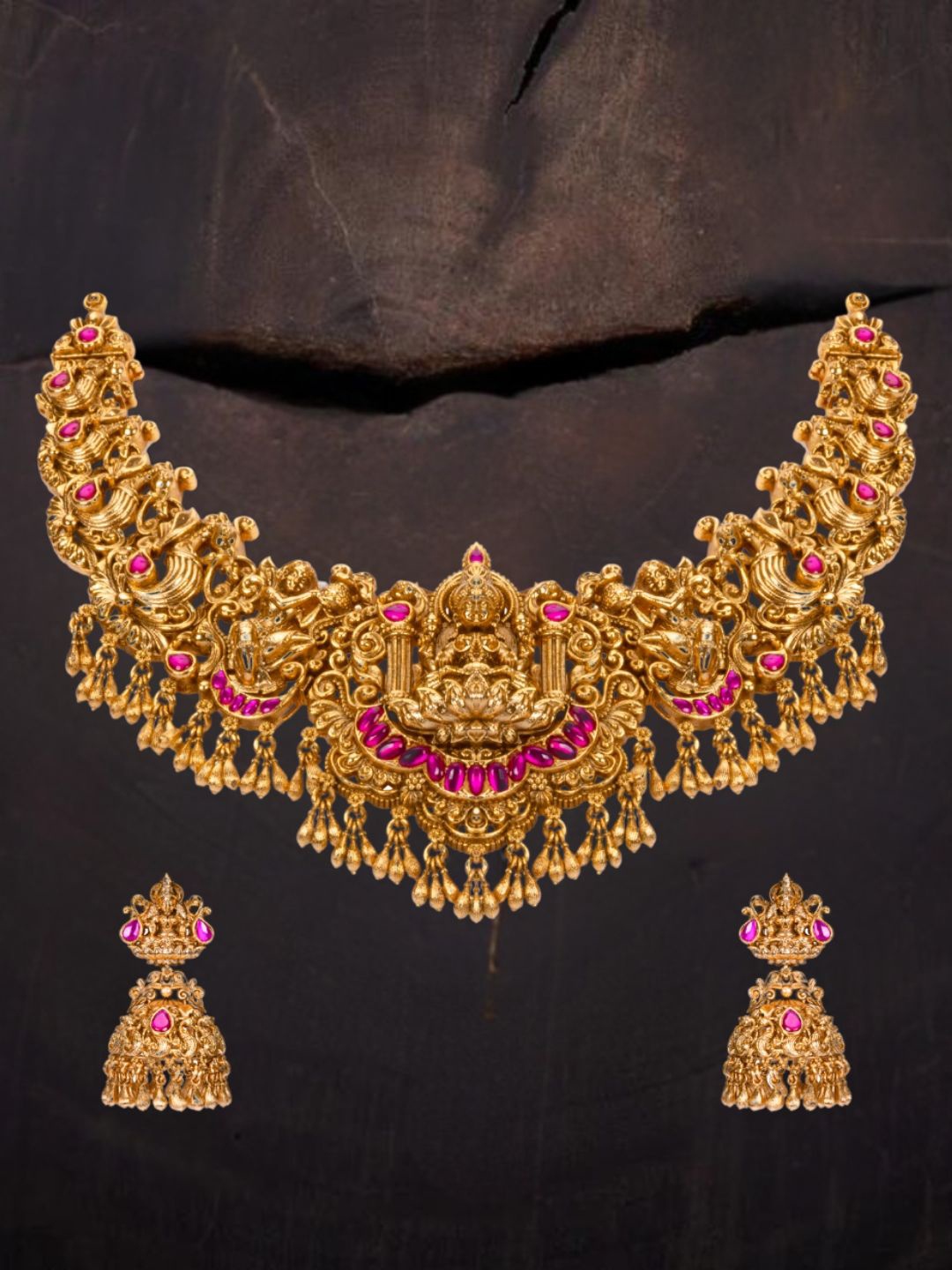 

South Temple Jewellery Gold-Plated Artificial Stones Studded Jewellery Set