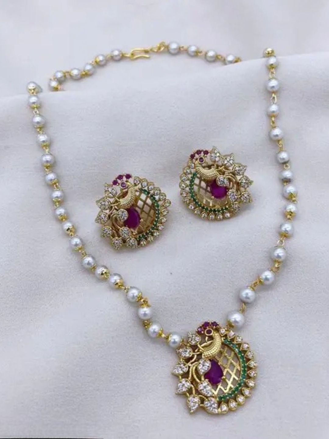 

ROFARWORD Gold Plated Cubic Zirconia Studded Jewellery Set