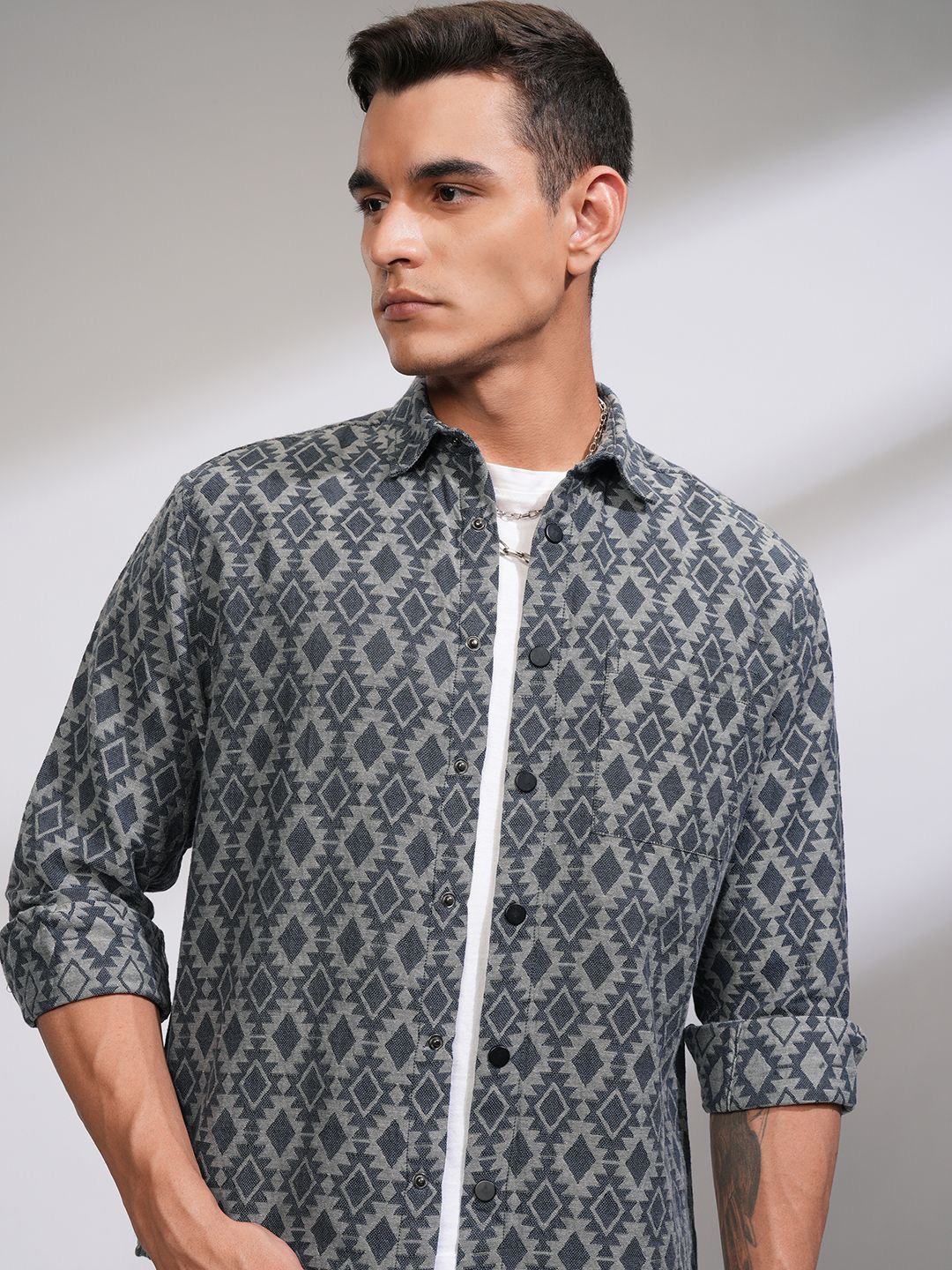 

HIGHLANDER Men Abstract Jacquard Relaxed Overshirt, Teal