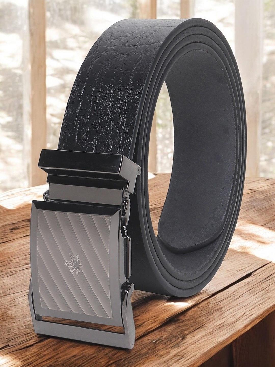 

Metronaut Men Textured Leather Formal Belt, Black