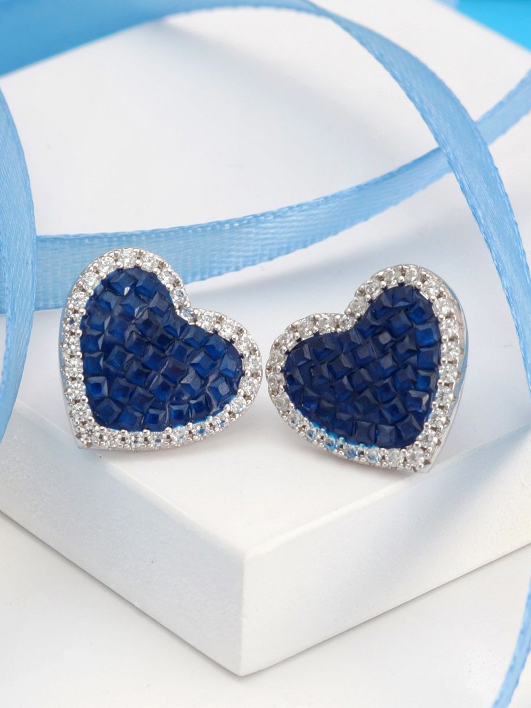 

Tuanz Silver Jewelry 925 Sterling Silver Rhodium-Plated Heart Shaped Studs