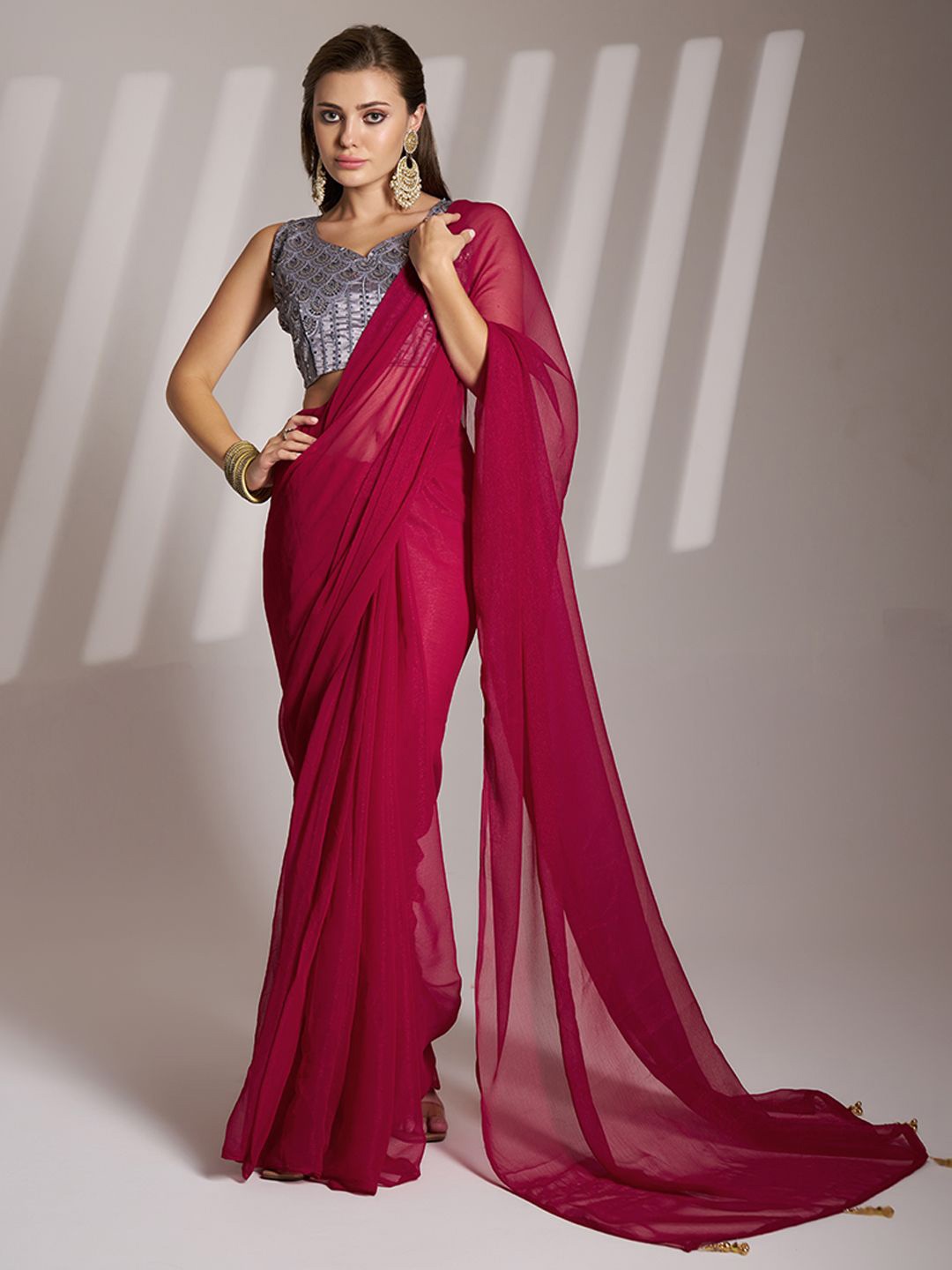 

Mitera Satin Saree With Blouse Piece, Red