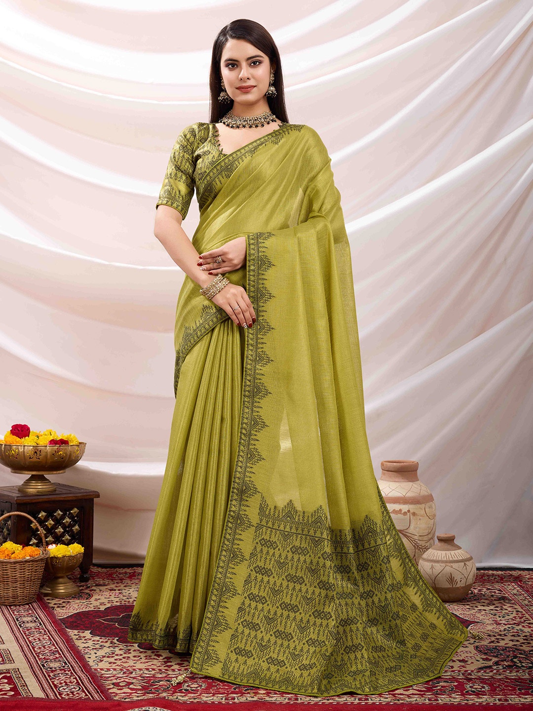 

Mitera Linen Blend Saree, Lime green