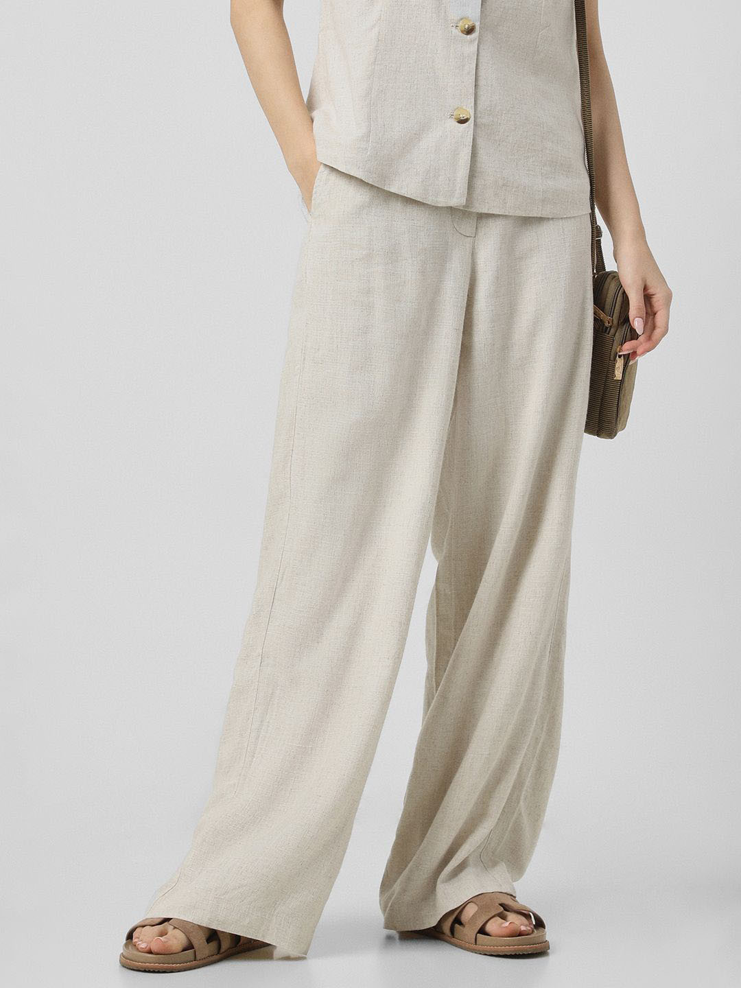 

Van Heusen Woman Women Trousers, Beige