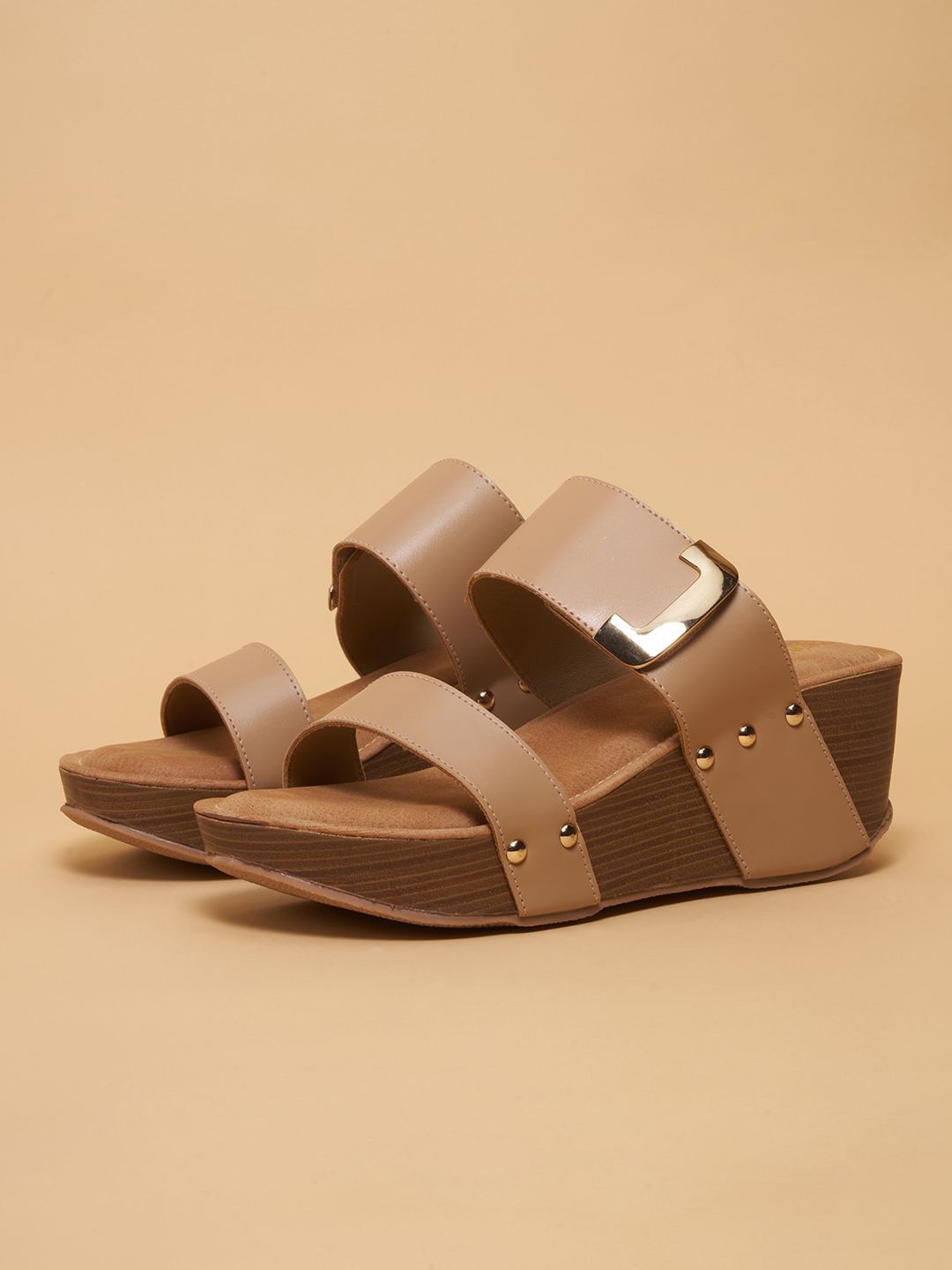 

ERIDANI Wedge Sandals, Beige