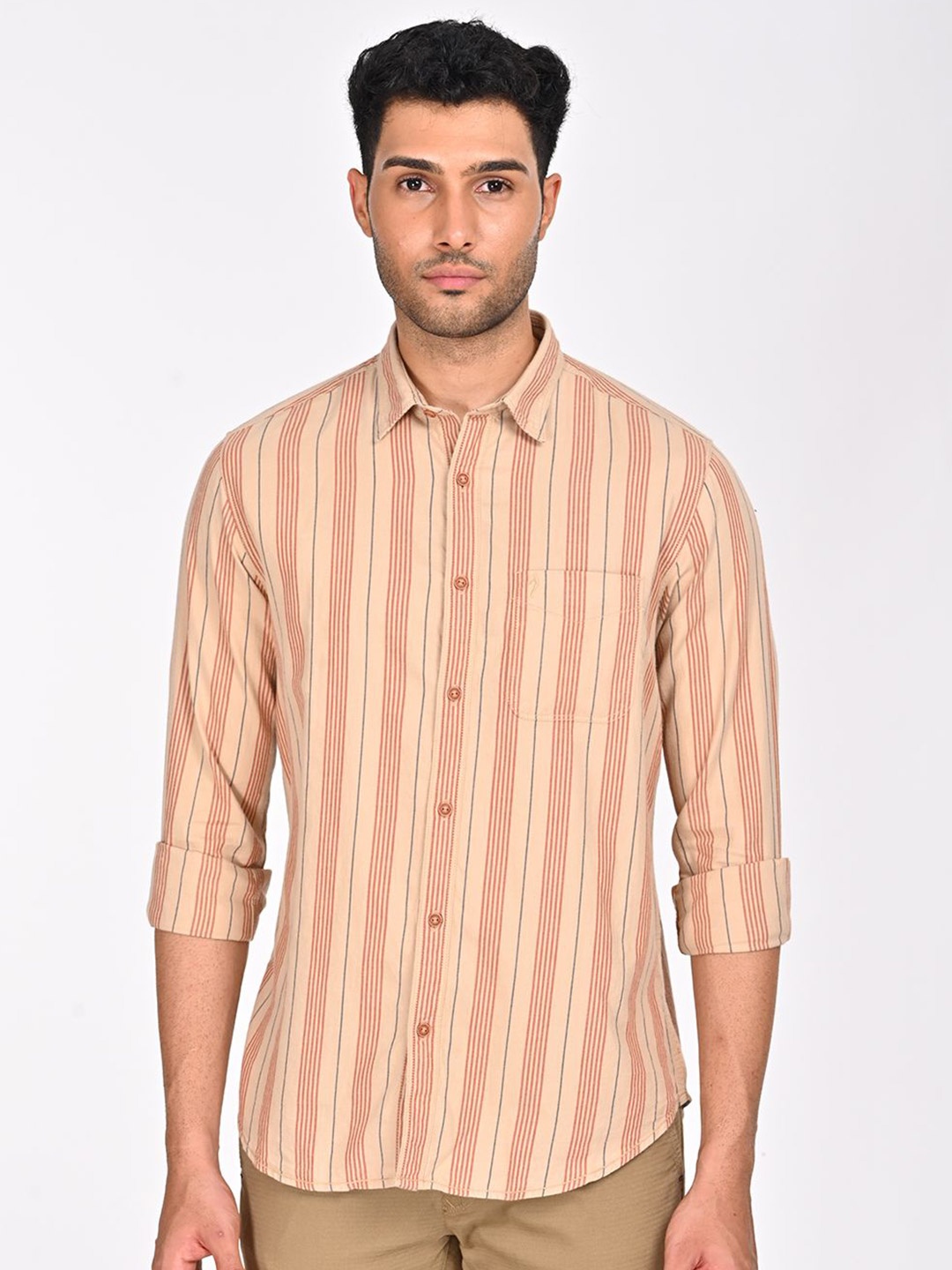 

Indian Terrain Men Classic Slim Fit Opaque Striped Casual Shirt, Brown