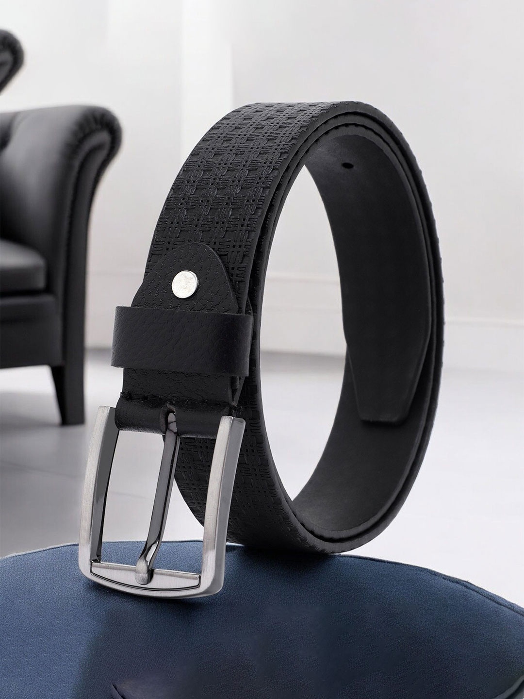 

Metronaut Men Textured Leather Formal Belt, Black