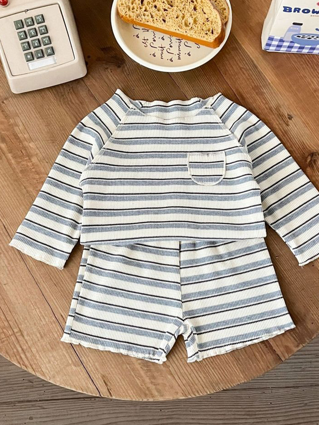 

LULU & SKY Unisex Kids Striped Round Neck T-shirt With Shorts, Grey