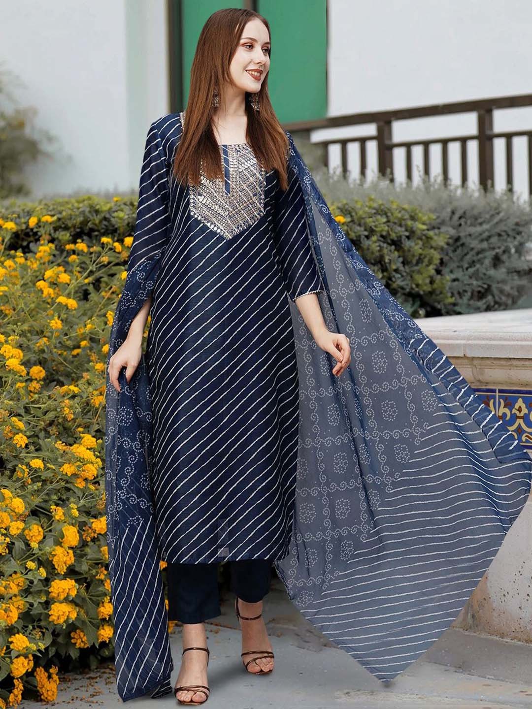 

Moda Rapido Women Ethnic Motifs Printed Regular Kurta with Trousers & With Dupatta, Navy blue