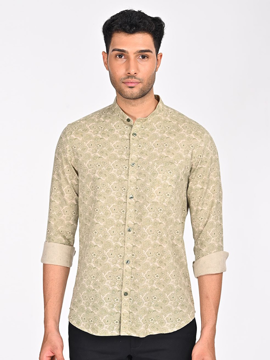 

Indian Terrain Men Classic Slim Fit Opaque Printed Casual Shirt, Green