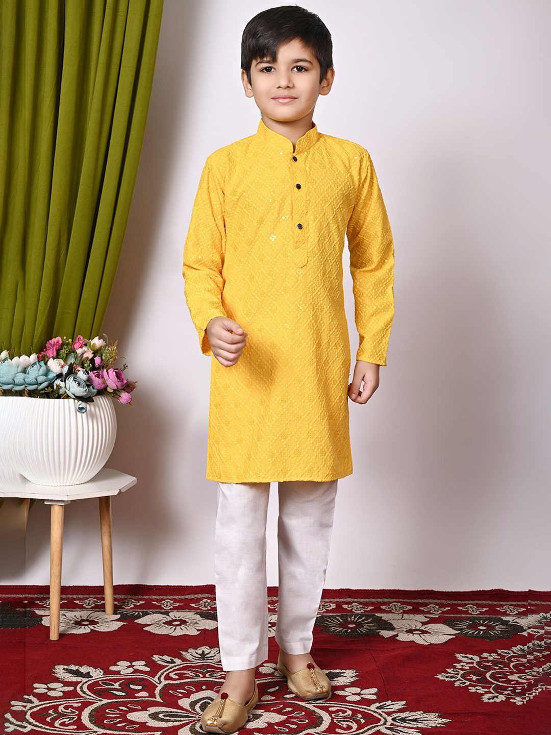 

Cae Boys Floral Embroidered Sequinned Mandarin Collar Kurta With Trouser, Yellow