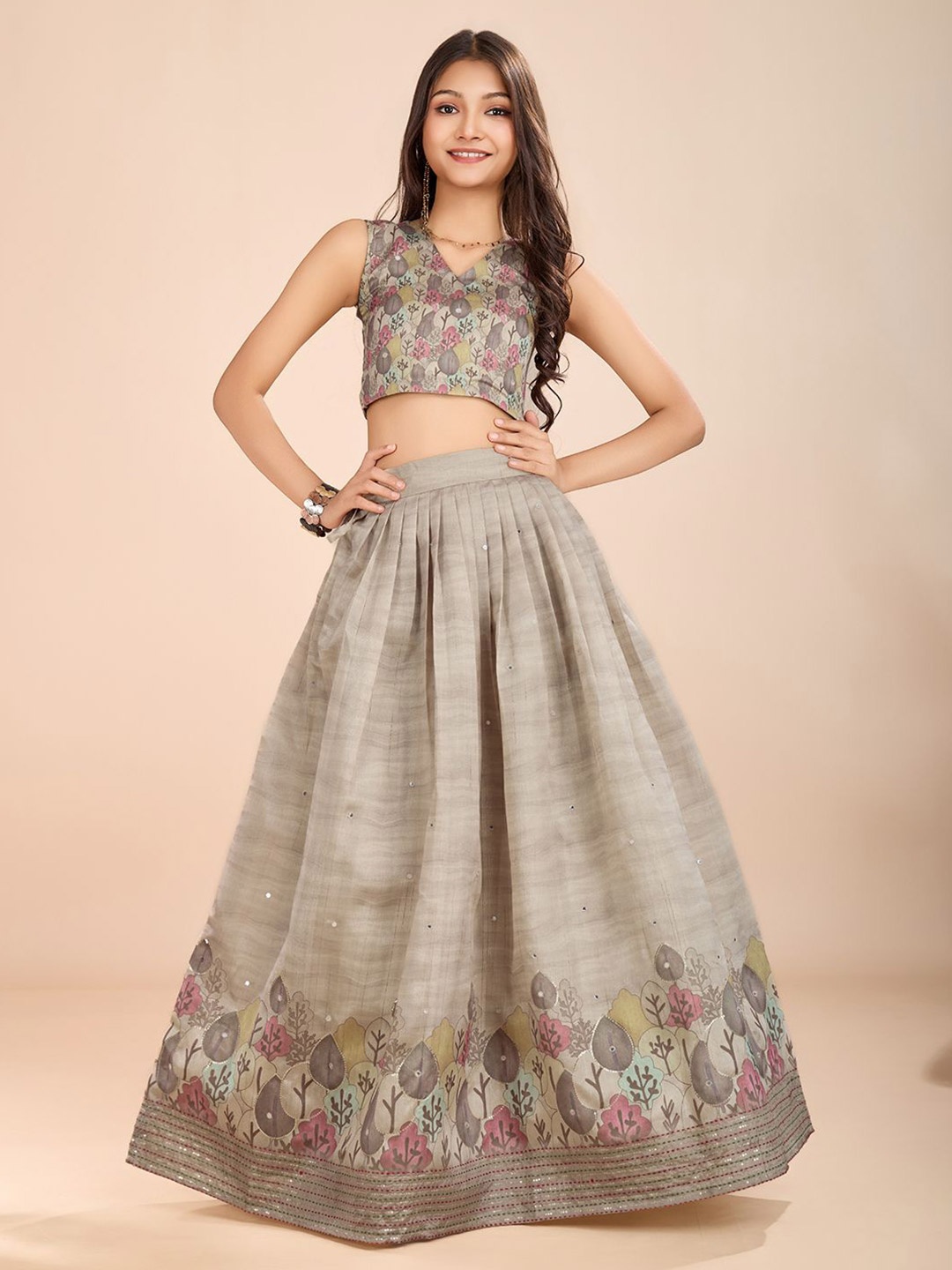 

Tasarika Girls Printed V-Neck Mirror Work Ready To Wear Lehenga & Choli, Grey