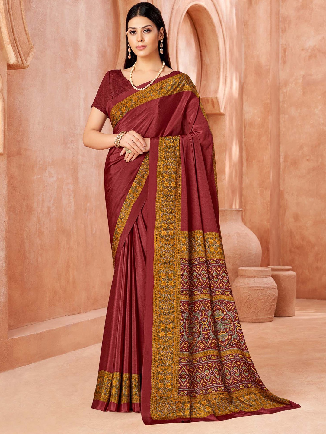 

Mitera Ethnic Motifs Printed Daily Wear Saree, Brown
