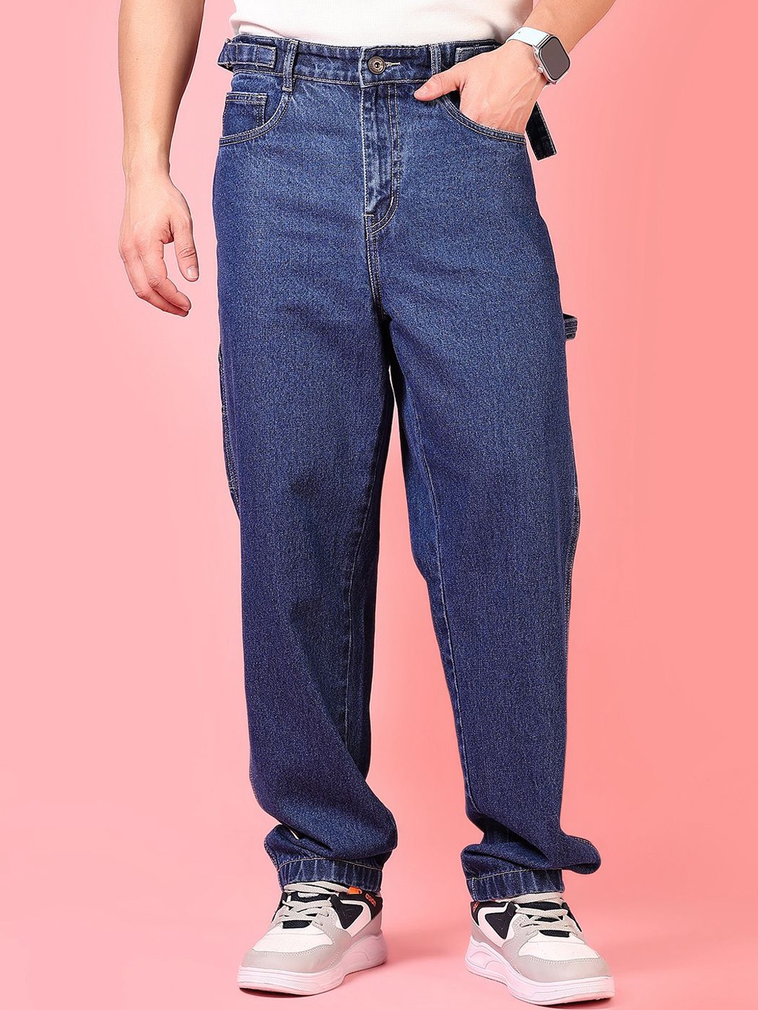 

V-Mart Men Light Fade Jeans, Blue