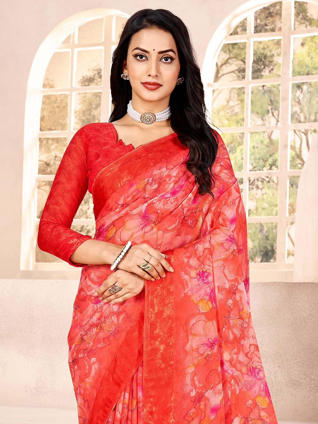 

Mitera Floral Poly Chiffon Bagru Saree, Red