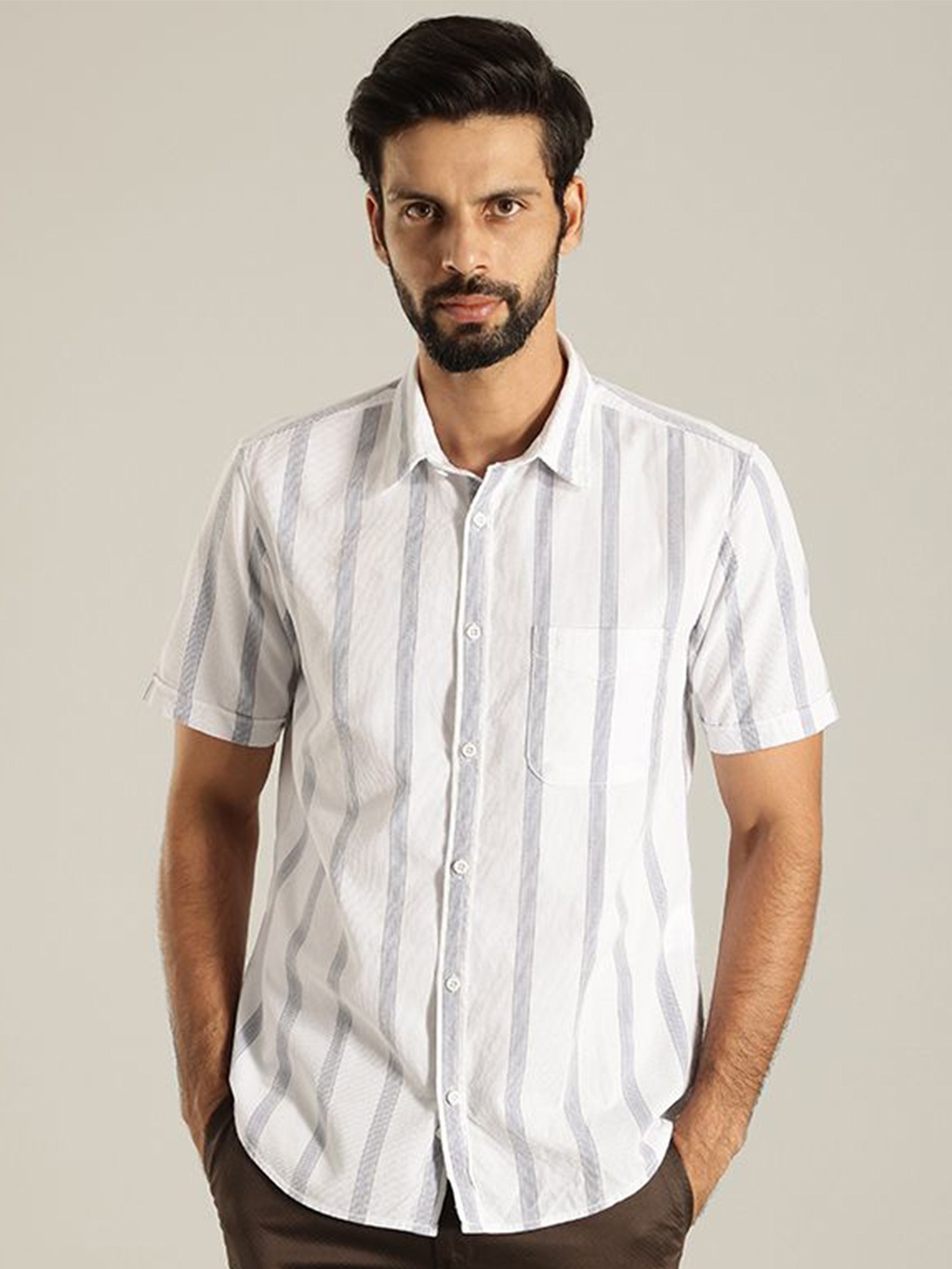 

Indian Terrain Men Slim Fit Opaque Striped Casual Shirt, Blue