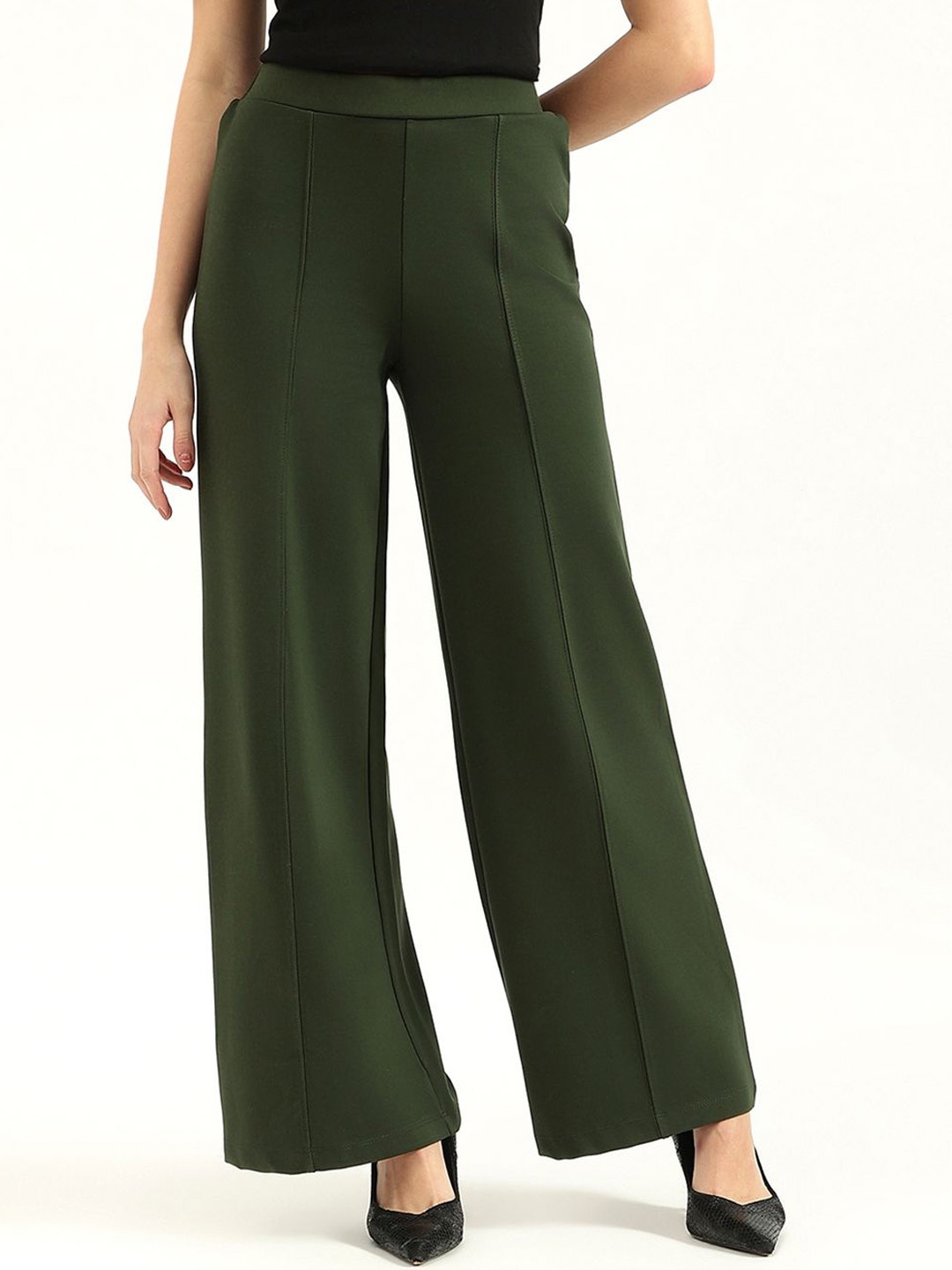

United Colors of Benetton Women Straight Fit High-Rise Pleated Trousers, Green
