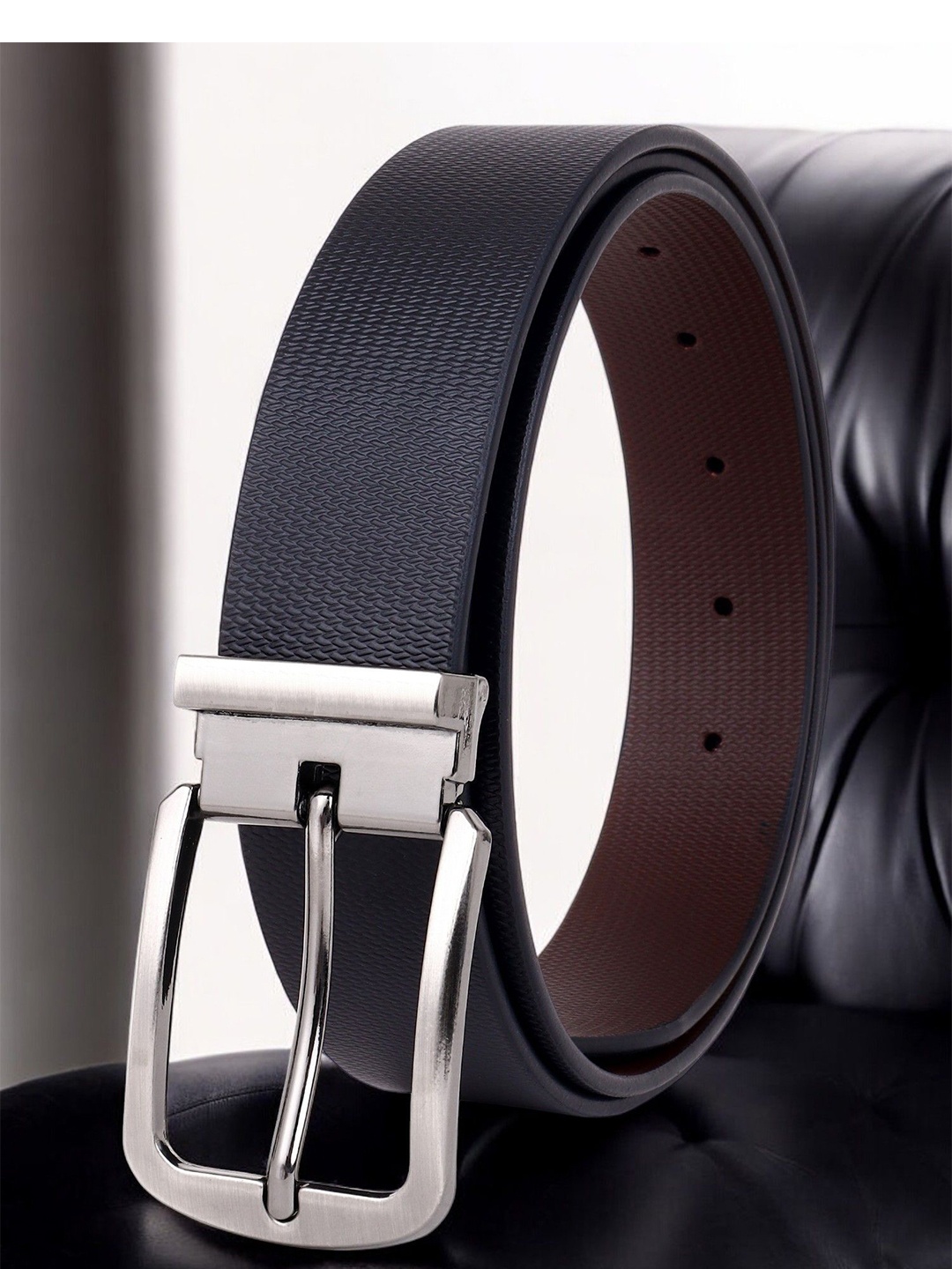 

Metronaut Men Textured Leather Formal Belt, Black