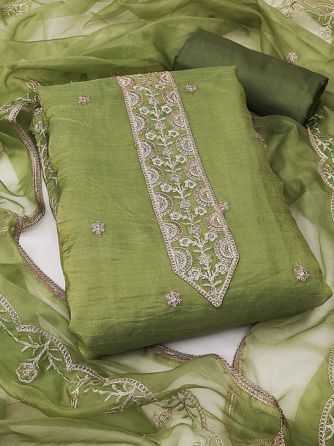 

SAINOOR Floral Embroidered Pure Silk Unstitched Dress Material, Green