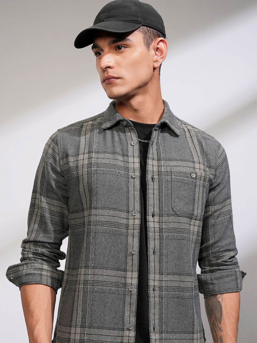 

HIGHLANDER Men Textured Flannel Casual Checked Shirt, Grey