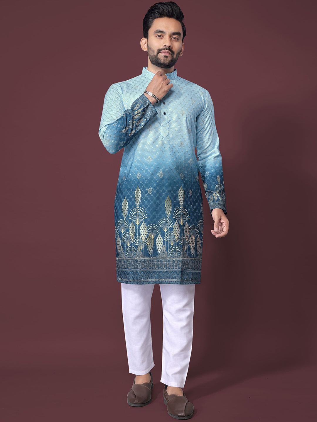 

CHARLOTTE GRACIOUS Men Floral Printed Sequinned Shadow Work Kurta, Blue