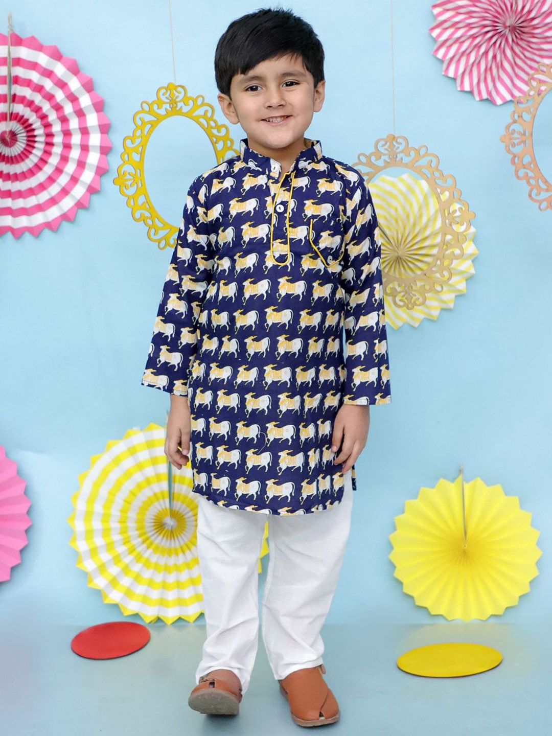 

KID1 Boys Animal Printed Pure Cotton Kurta With Pyjamas, Navy blue