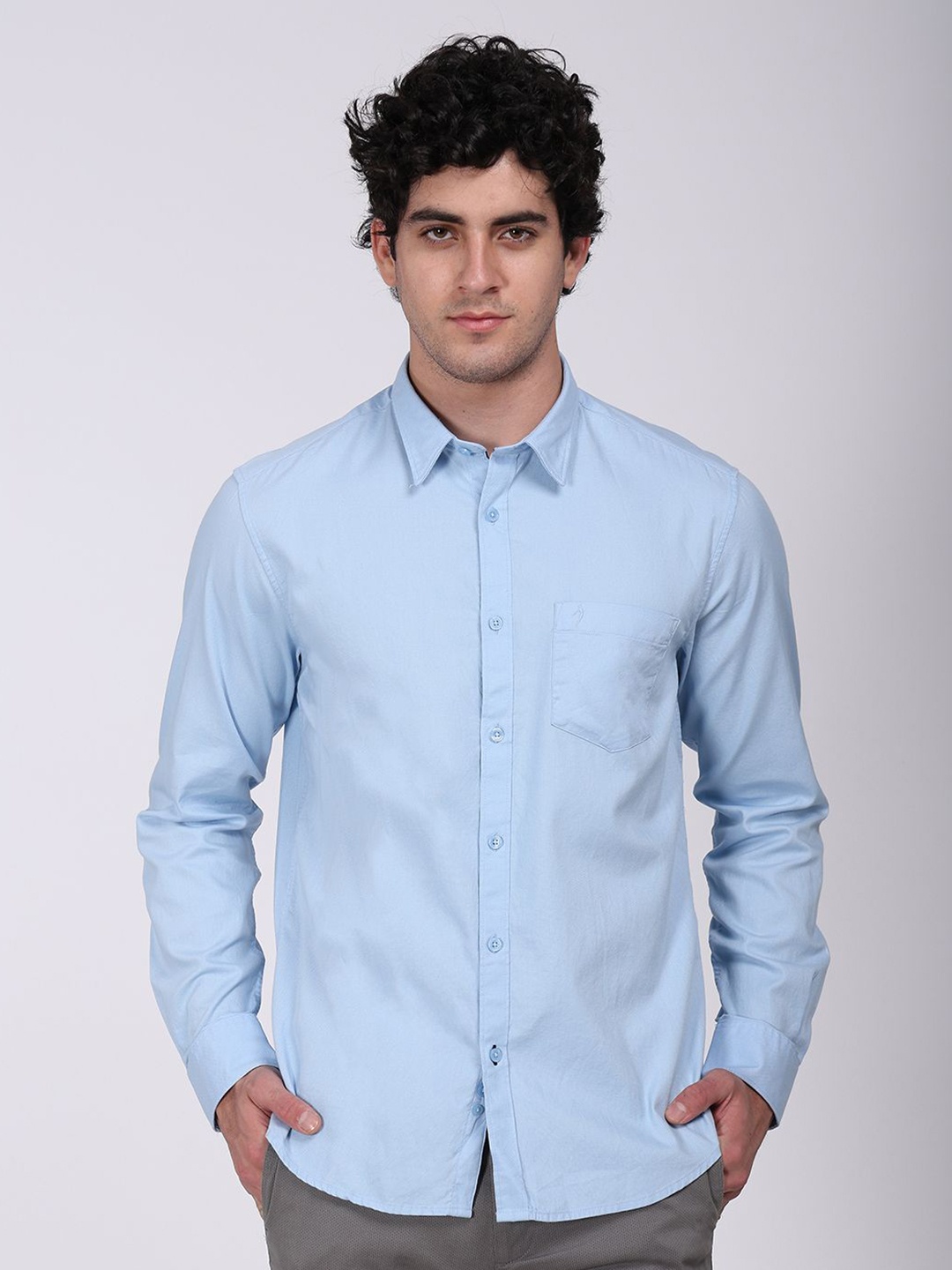 

Indian Terrain Men Classic Slim Fit Opaque Casual Shirt, Blue