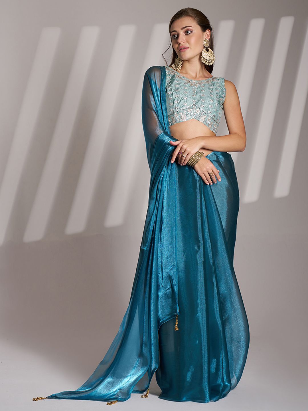 

Kalista Solid Organza Saree with Blouse Piece, Teal