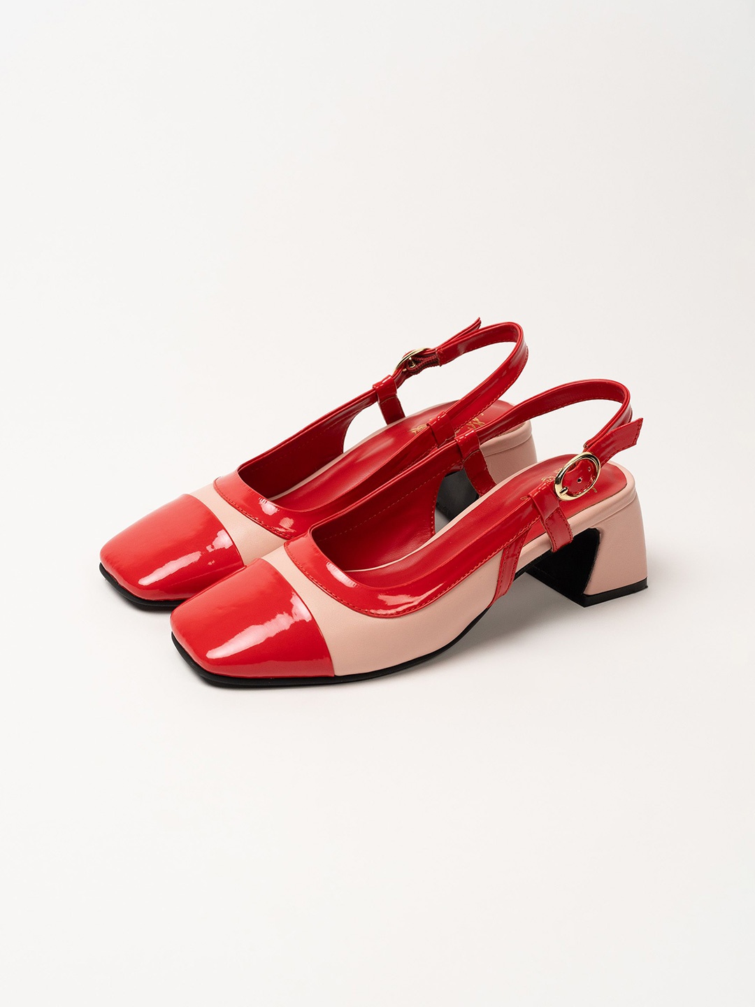 

Theater Women PU Block Pumps with Buckles, Red