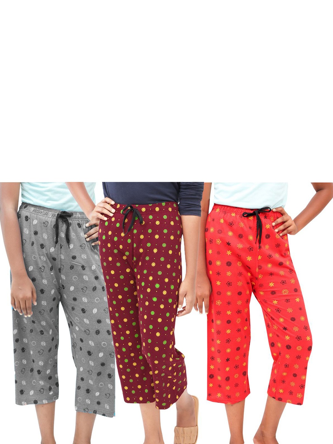 

AFRA GARMENTS Women Cotton Mid-Rise Printed Capris, Maroon