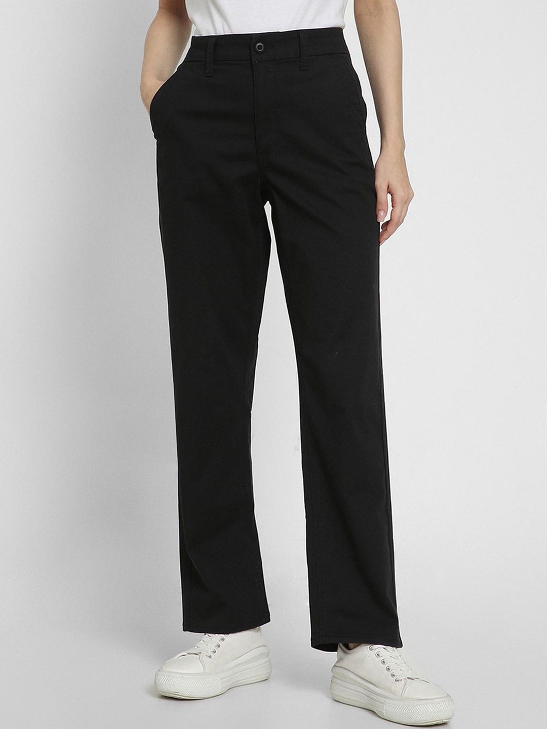 

AMERICAN EAGLE OUTFITTERS Women Slim Fit Trousers, Black
