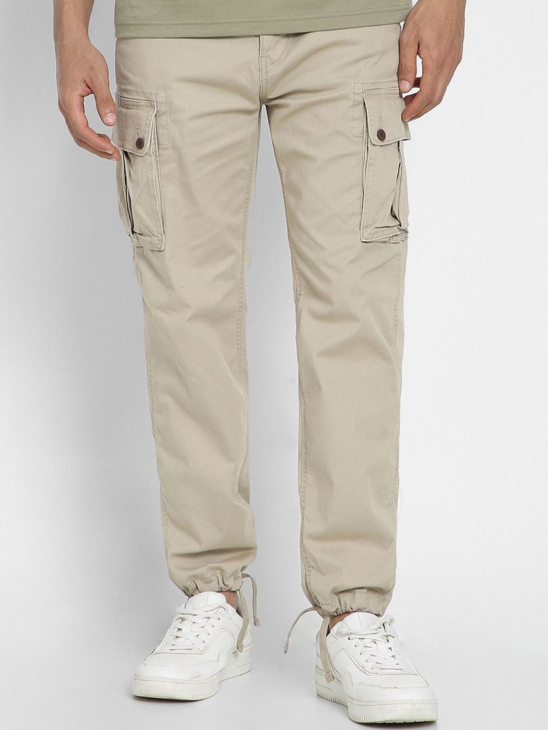 

AMERICAN EAGLE OUTFITTERS Men Cargos Trousers, Beige